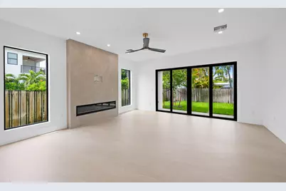 1131 NE 12th Avenue, Fort Lauderdale, FL 33304 - Photo 11