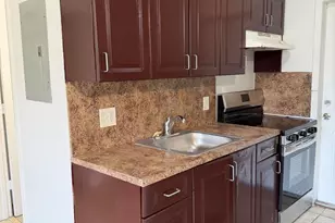 1124 NW 2nd St, Fort Lauderdale, FL 33311 - Photo 3