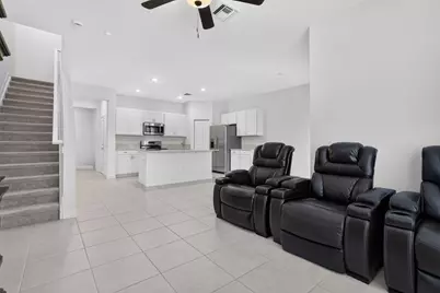 4168 Lagoon Shore Drive, Lake Worth, FL 33467 - Photo 15