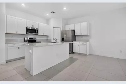 4168 Lagoon Shore Drive, Lake Worth, FL 33467 - Photo 3