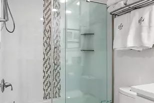 6471 Bay Club Dr, Fort Lauderdale, FL 33308 - Photo 11