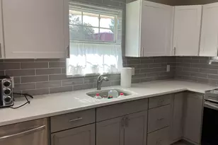 214 Down E Ln, Lake Worth, FL 33467 - Photo 5