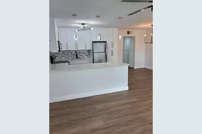 240 Horizons W #208, Boynton Beach, FL 33435 - Photo 3