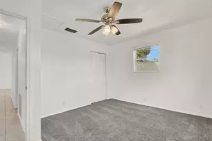 357 Garden Blvd, Palm Beach Gardens, FL 33410 - Photo 15