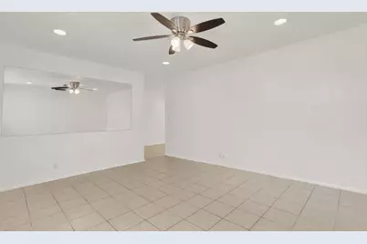 357 Garden Boulevard, Palm Beach Gardens, FL 33410 - Photo 13