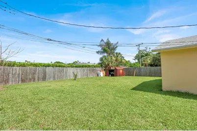 357 Garden Boulevard, Palm Beach Gardens, FL 33410 - Photo 25