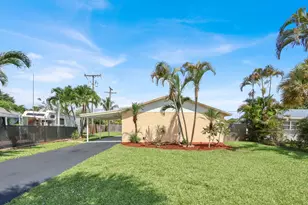 357 Garden Blvd, Palm Beach Gardens, FL 33410 - Photo 3
