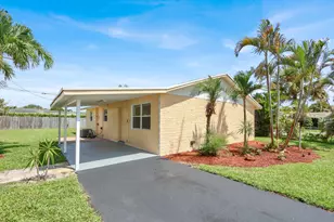 357 Garden Blvd, Palm Beach Gardens, FL 33410 - Photo 1