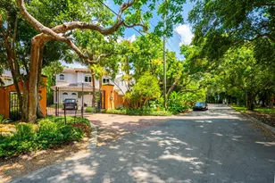 2765 Brickell Ct, Miami, FL 33129 - Photo 43
