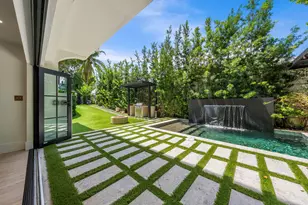 2765 Brickell Ct, Miami, FL 33129 - Photo 33