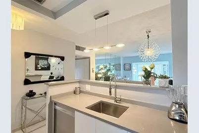 5171 W Oakland Park Boulevard #312, Lauderdale Lakes, FL 33313 - Photo 9