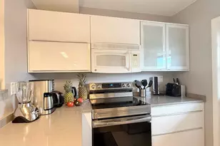 5171 W Oakland Park Blvd, Lauderdale Lakes, FL 33313 - Photo 9