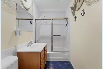 8645 SE Alabama Place, Hobe Sound, FL 33455 - Photo 23