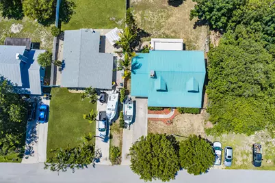 8645 SE Alabama Place, Hobe Sound, FL 33455 - Photo 47