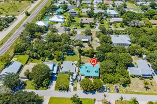 8645 SE Alabama Pl, Hobe Sound, FL 33455 - Photo 45