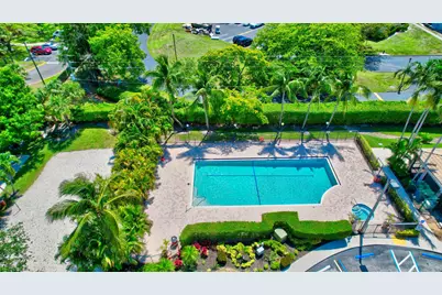 310 Belmont Place #310, Boynton Beach, FL 33436 - Photo 5