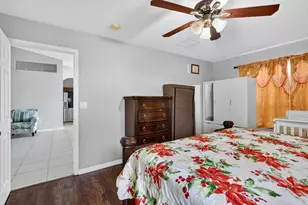 1009 SW Fenway Rd, Port Saint Lucie, FL 34953 - Photo 15