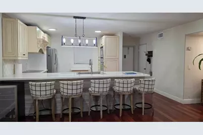 100 Ashbury Road #206, Hollywood, FL 33024 - Photo 5