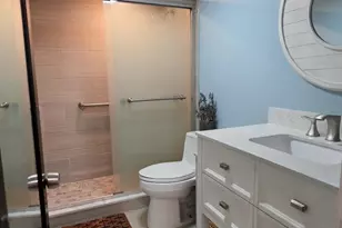 100 Ashbury Rd, Hollywood, FL 33024 - Photo 25