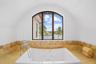 2101 Middle River Dr, Fort Lauderdale, FL 33305 - Photo 19
