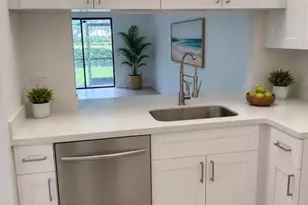 146 NW 91st Ave, Pembroke Pines, FL 33024 - Photo 1
