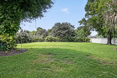 1866 SE Hanby Avenue, Port Saint Lucie, FL 34952 - Photo 21