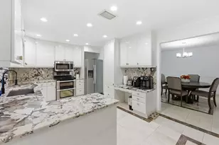 10740 NW 19th St, Coral Springs, FL 33071 - Photo 11