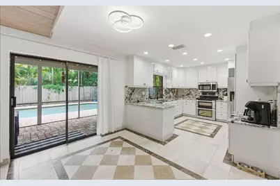 10740 NW 19th Street, Coral Springs, FL 33071 - Photo 9