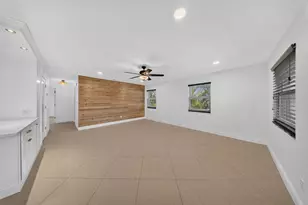 2319 Tamarind Dr, Fort Pierce, FL 34949 - Photo 5