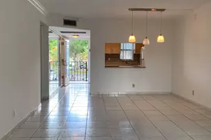 9355 SW 8th St, Boca Raton, FL 33428 - Photo 7