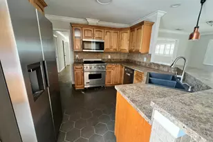 1290 SW Fletcher Ln, Port Saint Lucie, FL 34953 - Photo 9