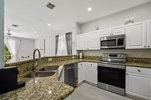1428 Canary Island Dr, Weston, FL 33327 - Photo 3