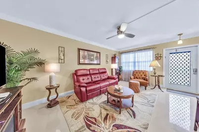 2047 Wolverton C, Boca Raton, FL 33434 - Photo 13