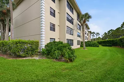 3515 Village Boulevard #206, West Palm Beach, FL 33409 - Photo 25