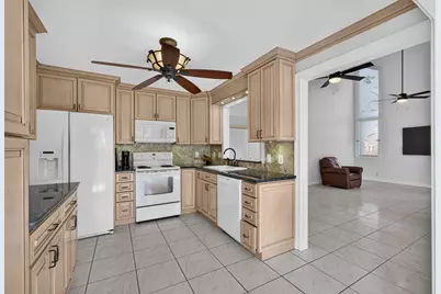 18371 Flagship Circle, Jupiter, FL 33458 - Photo 19