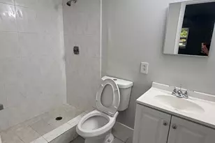 313 SW 1st Ct, Pompano Beach, FL 33060 - Photo 15