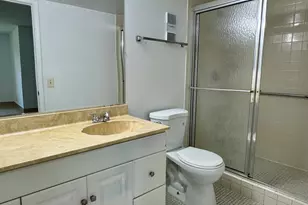 7770 NW 50th St, Lauderhill, FL 33351 - Photo 7