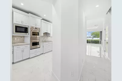 88 N Lakeshore Drive, Hypoluxo, FL 33462 - Photo 13