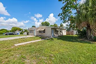 6103 SW 2nd St, Margate, FL 33068 - Photo 3
