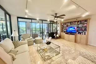 7568 Regency Lake Dr, Boca Raton, FL 33433 - Photo 5
