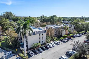 8437 Forest Hills Dr, Coral Springs, FL 33065 - Photo 29