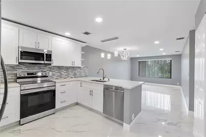 11477 NW 39th Court #305-1, Coral Springs, FL 33065 - Photo 5