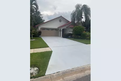 10215 Camelback Lane, Boca Raton, FL 33498 - Photo 1
