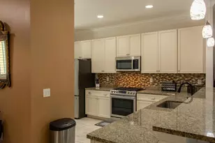 6125 NW Wick Ln, Port Saint Lucie, FL 34983 - Photo 11