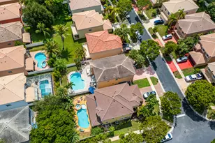 1534 Running Oak Ln, Royal Palm Beach, FL 33411 - Photo 9
