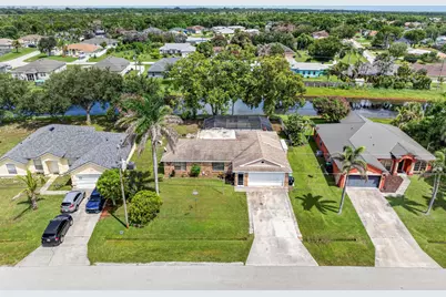2081 SE South Buttonwood Drive, Port Saint Lucie, FL 34952 - Photo 33