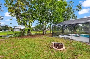 2081 SE South Buttonwood Dr, Port Saint Lucie, FL 34952 - Photo 37