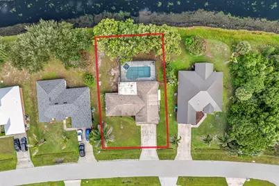 2081 SE South Buttonwood Drive, Port Saint Lucie, FL 34952 - Photo 17
