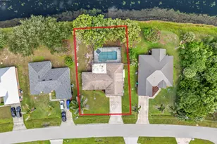 2081 SE South Buttonwood Dr, Port Saint Lucie, FL 34952 - Photo 17