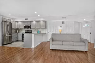 1103 SW Swan Lake Circle, Port Saint Lucie, FL 34986 - Photo 5